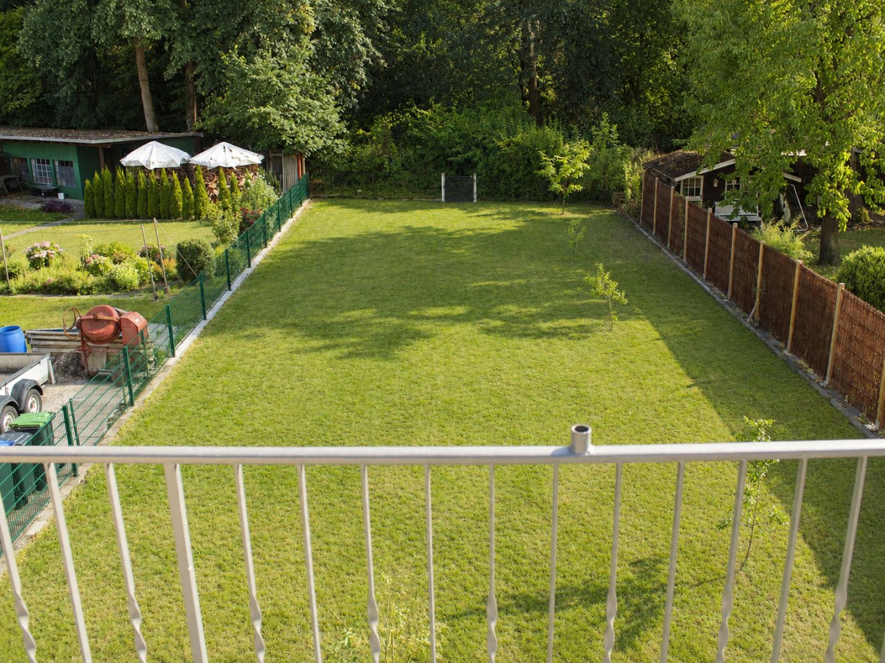 Garten Blick von der Dachterrasse